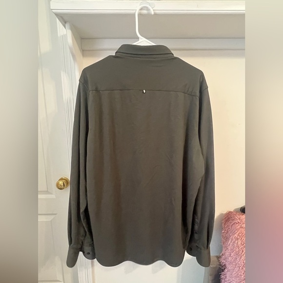 FINAL PRICE Stone Rose Men’s Button Down - Picture 9 of 9